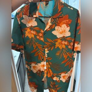 SHEIN Green and Orange Casual Button Down Shirt with Tropical Floral Design
